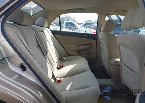 2005 Honda Accord 2.4 Lx z USA, uszkodzony, nr VIN 1HGCM564X5A108962